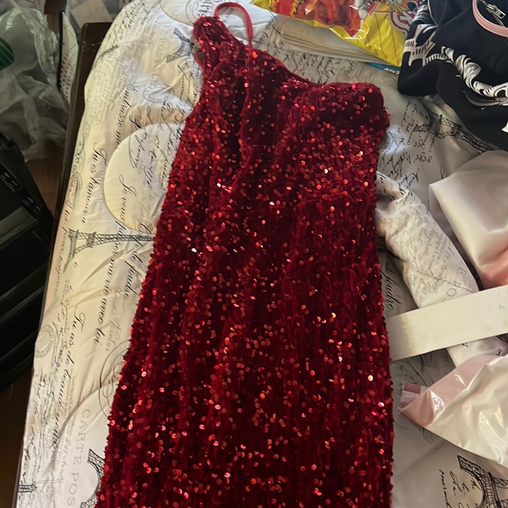 Red prom dress